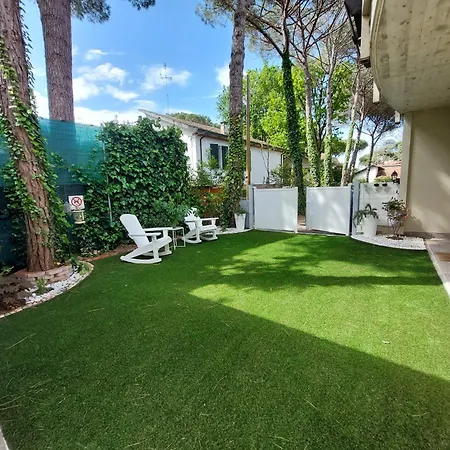 Leopardi شقة